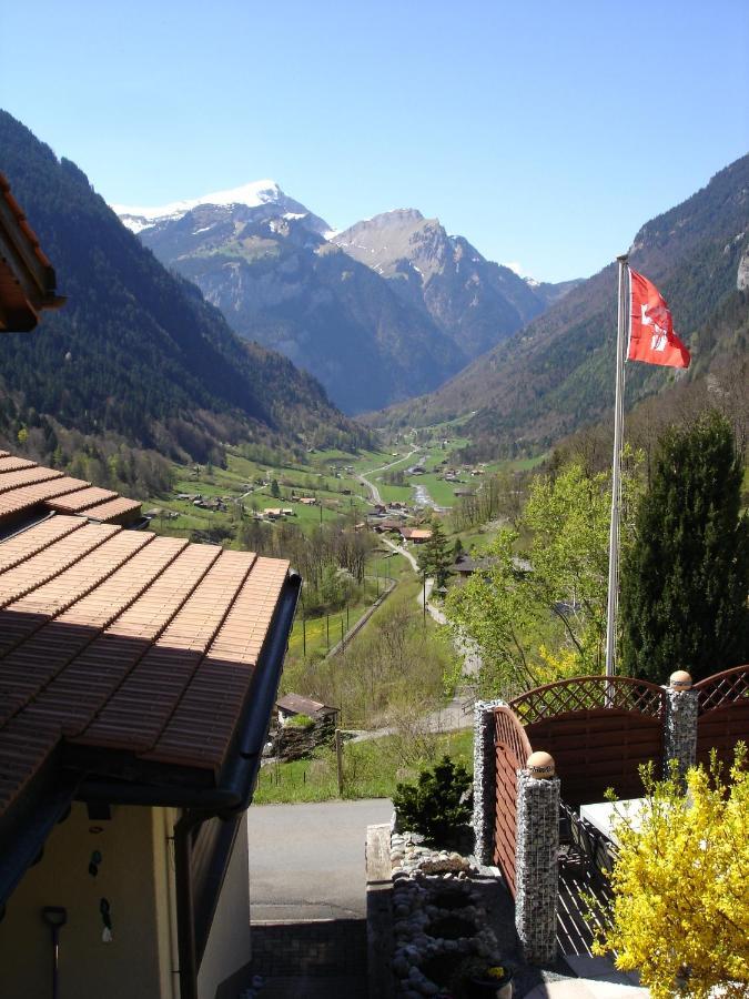 Ferienwohnung Stalden Lutschental Luaran gambar